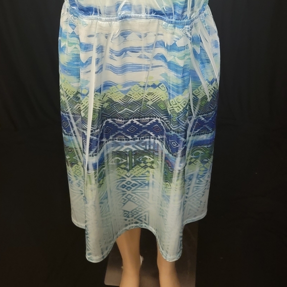 Light stretch dress, satin feel fabric - Picture 2 of 2